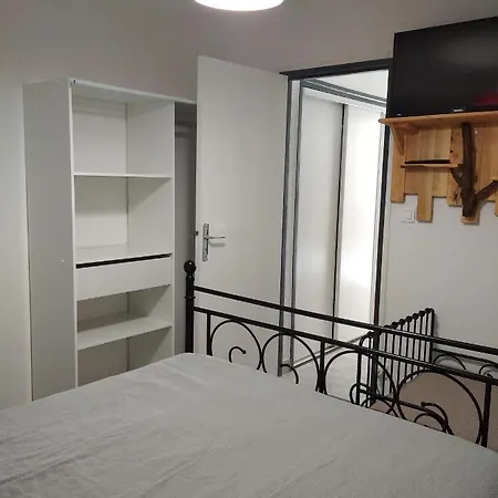 Le Neptuna 50 Metres Reservation Du Samedi Au Samedi En Haute Saison Appartement *